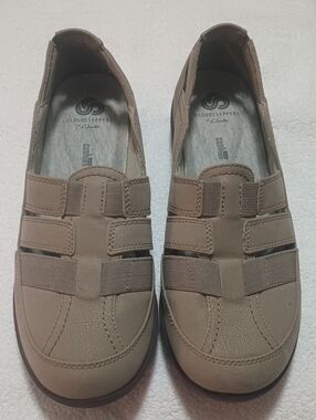 Cloudsteppers by Clarks Women’s Taupe Slip-On Fisherman Loafers